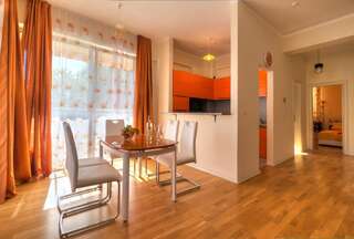 Апартаменты Apartments Harmonia Colours Будва Улучшенные апартаменты с 2 спальнями и видом на море-6